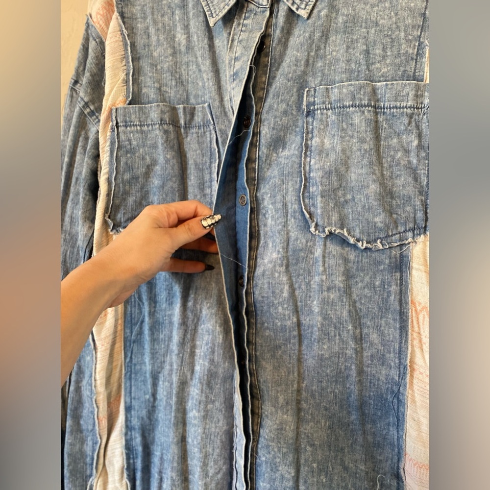 Gimmicks Boho Pieced Chambray Blue Button Down Sh… - image 6